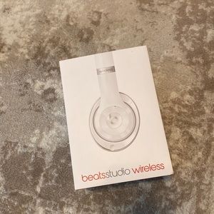 Beats Studio 2 Wireless Headphones